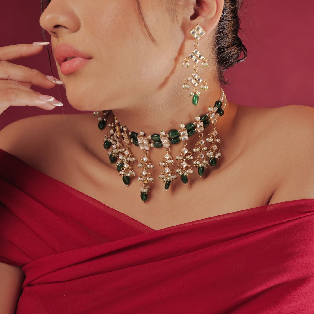 Green Choker And Necklace Green Choker And Necklace
