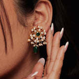 Traditional stud earrings Traditional stud earrings